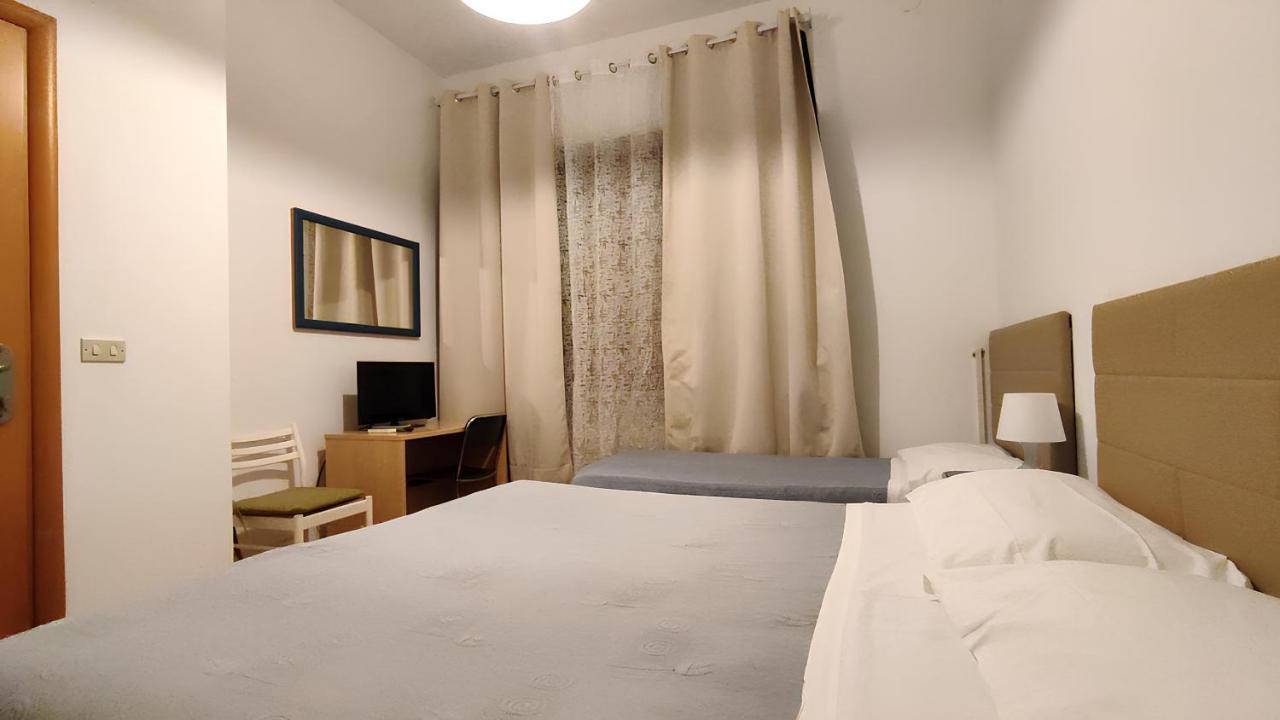 Birilli B&B Чивитанова-Марке Экстерьер фото